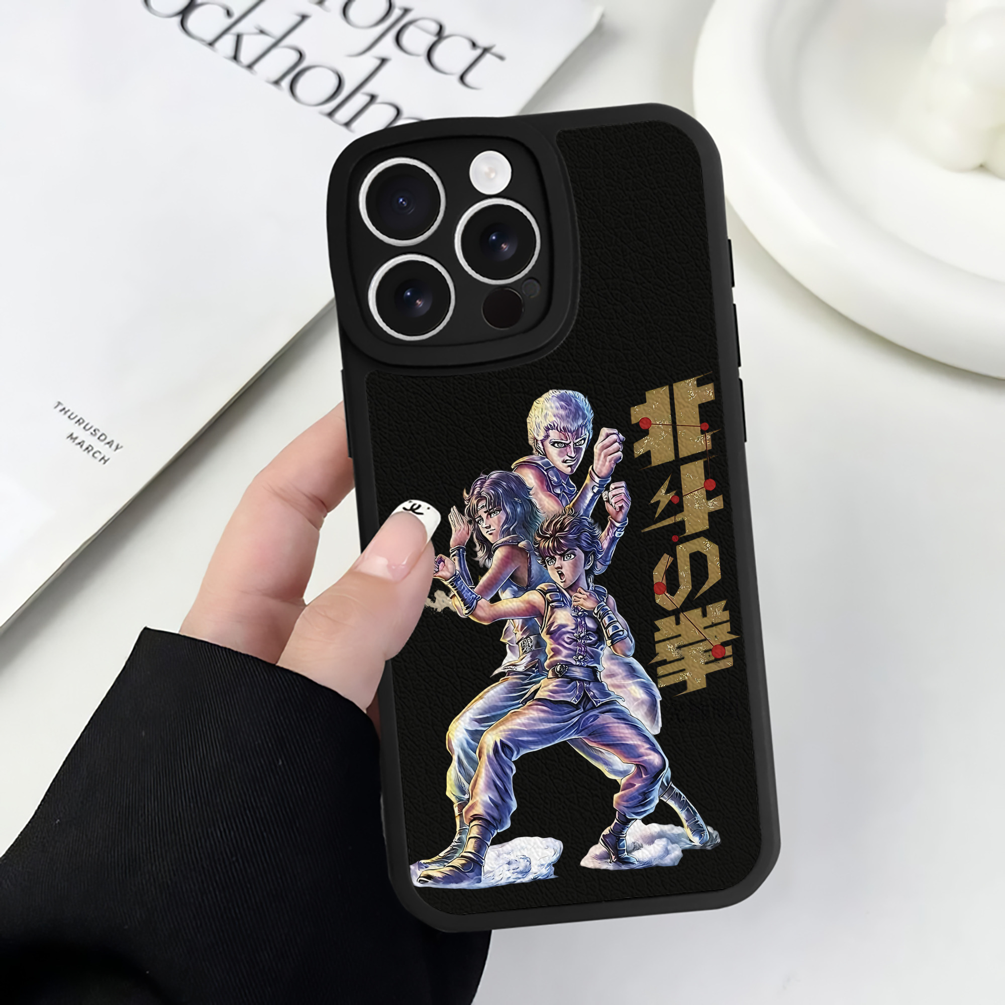 （画像用） 北斗の拳 Fist of the North Star 【iPhone 16シリーズ対応】シリコンスマホケース（レザー調） 材質：シリコン